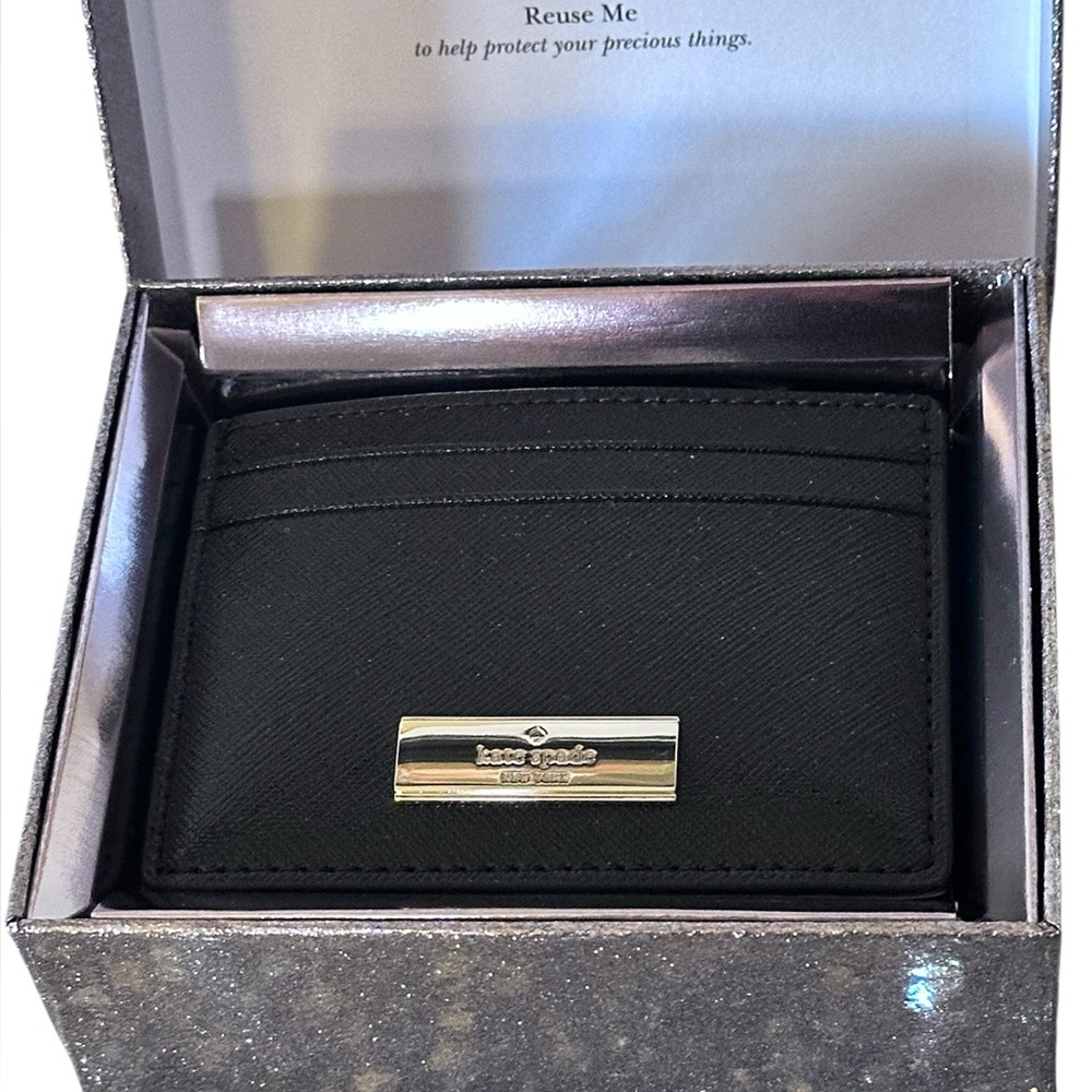 NWT Kate Spade New York Kenzie Boxed Small Cardholder in black.  Retail $99.00